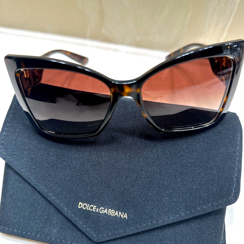 Women's Sunglasses, DG6141 55